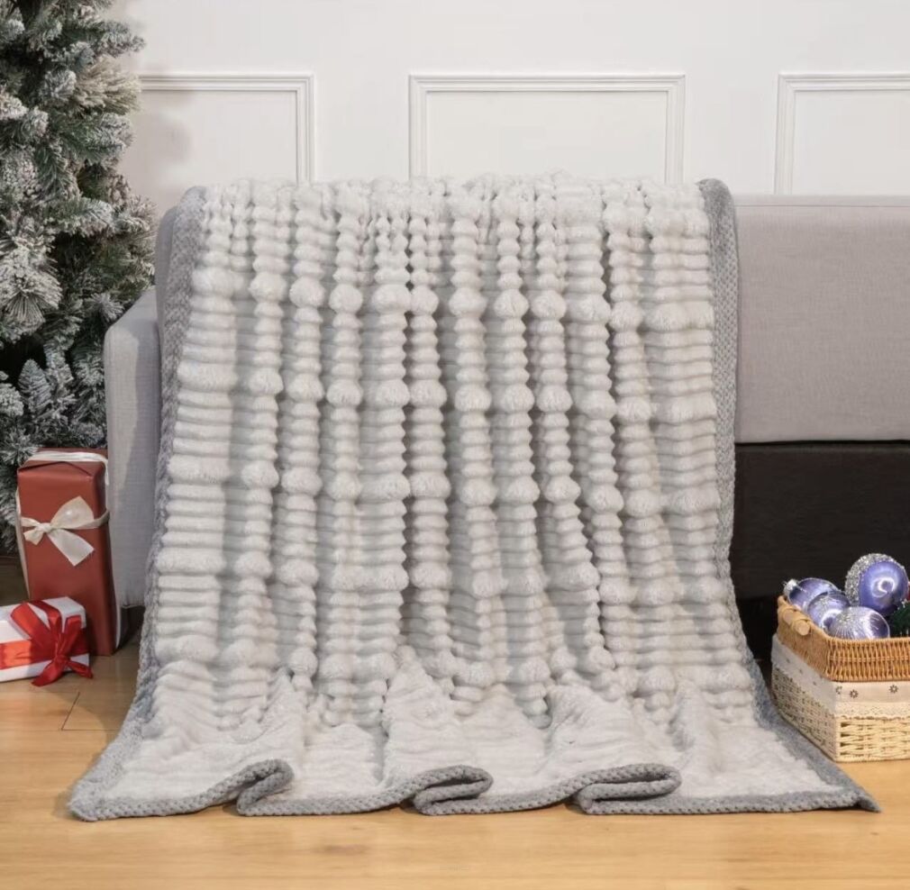 KOCE GRUBY. 300gram    200x220cm        Cena netto 38 zł