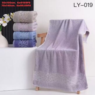 Ręczniki   Rozmiar:      50x100cm.              Paczka:    8–12 szt, mix kolor - 19