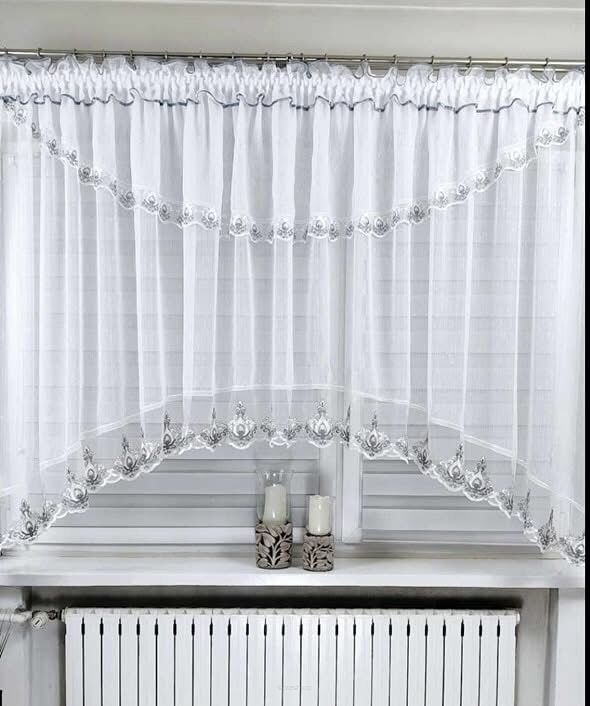 Firanki gotowe gładki i gip pióra   150 x 400 cm