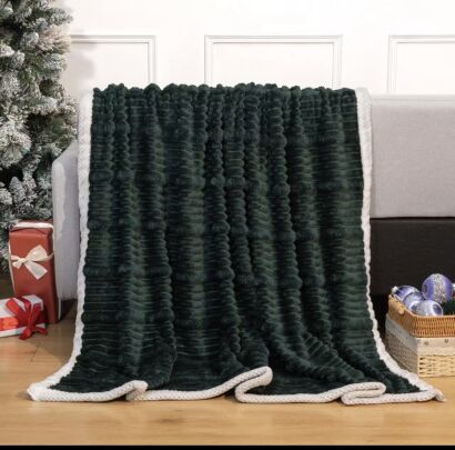 KOCE GRUBY. 300gram    200x220cm        Cena netto 38 zł