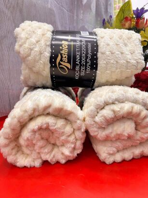 KOCE       200x220 cm