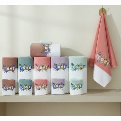 RĘCZNIKI MIKROFIBRY     SIZE 70X140CM,     PACZKA 12 SZT MIX KOLOR