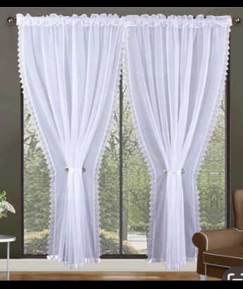 Firanki gotowe  Rozmiar:   250x400cm.     K9609