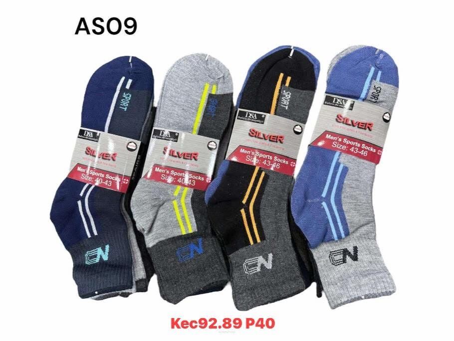 SKARPETY   paczka:    40 par