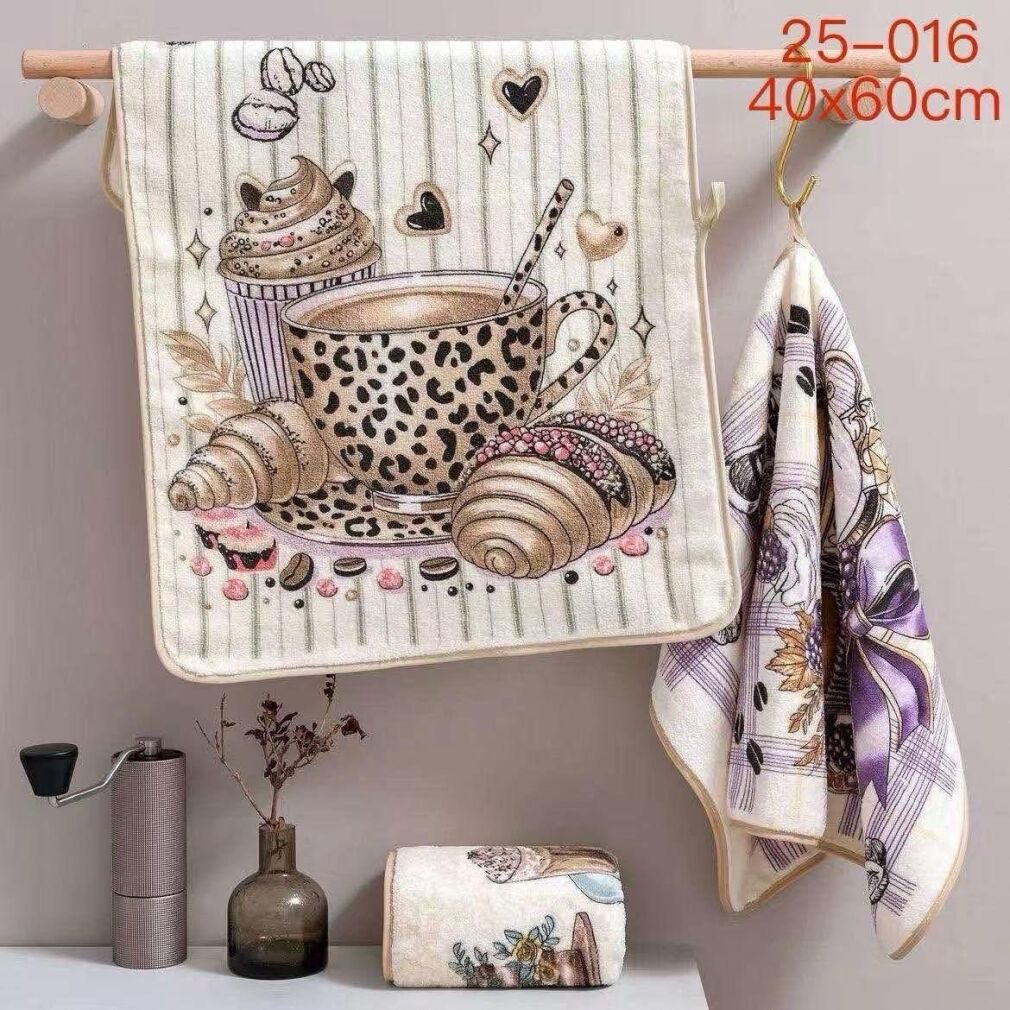 Ścierki mikrofibry  Rozmiar:  40 x 60 cm.     Paczka:    20 szt mix      Cena:        5.5 zł