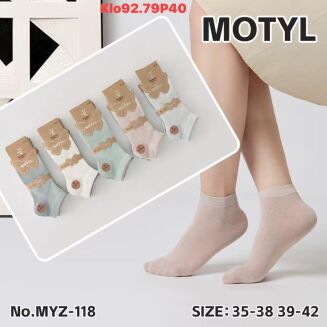 SKARPETY    Paczka:     40 par - 7