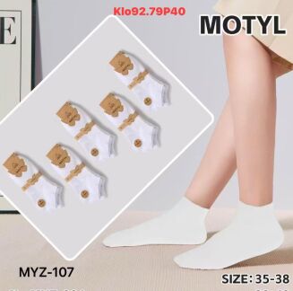 SKARPETY    Paczka:     40 par - 18