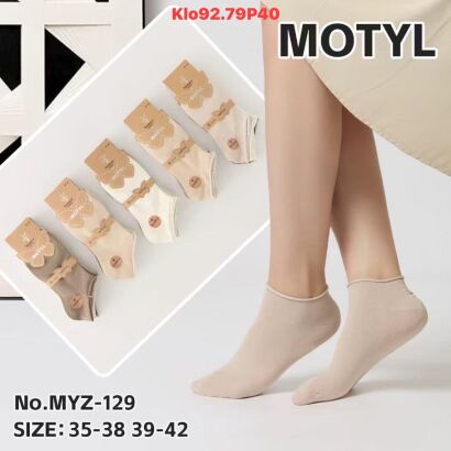 SKARPETY    Paczka:     40 par