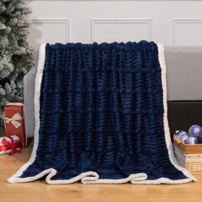 KOCE GRUBY. 300gram 160x200cm  Cena netto   28 zł