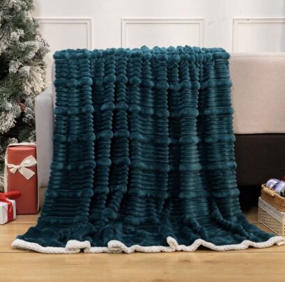 KOCE GRUBY. 300gram    160x200cm        Cena netto 28 zł